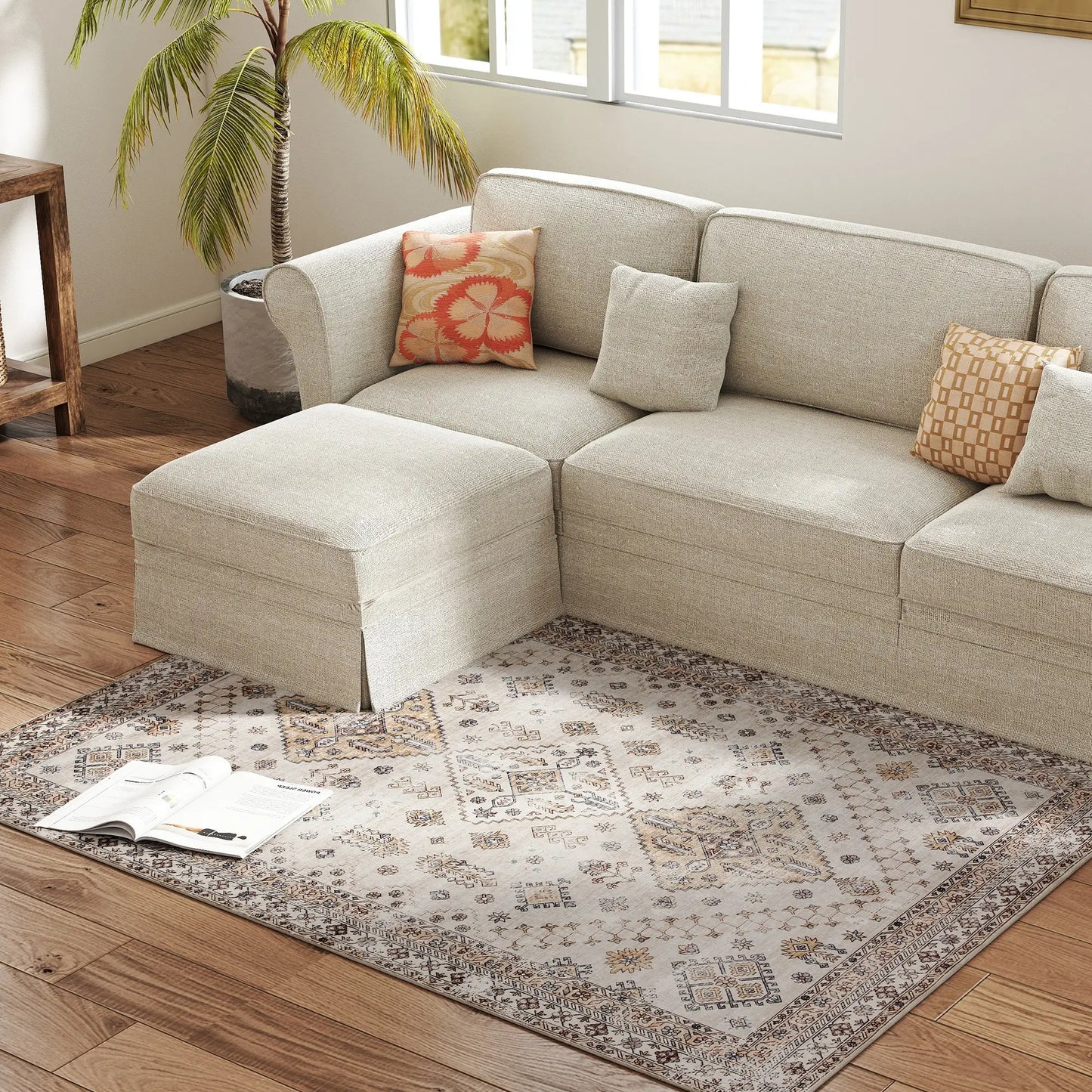 HOMCOM Vintage Area Rug, Non-Slip Washable, Flannel Floor Carpet for Living Room, Bedroom, Home Office, Beige