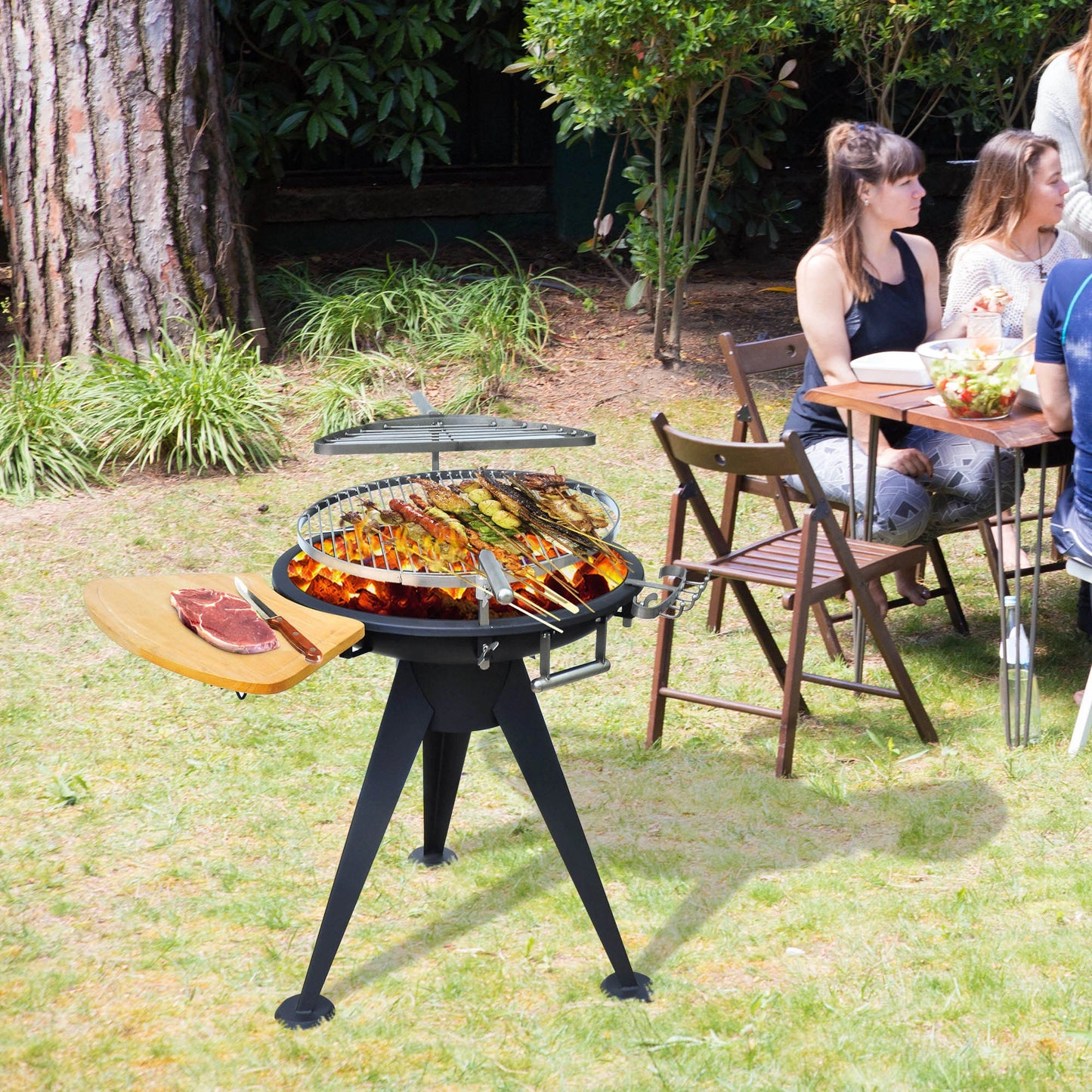 Outsunny Barbecue Round BBQ Grill w/ Cutting Board & Adjustable Height Black