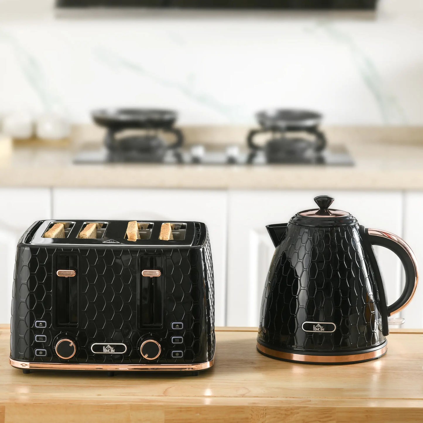 HOMCOM 1.7L 3000W Fast Boil Kettle and 4 Slice Toaster Set with 7 Browning Controls, Crumb Tray, Black