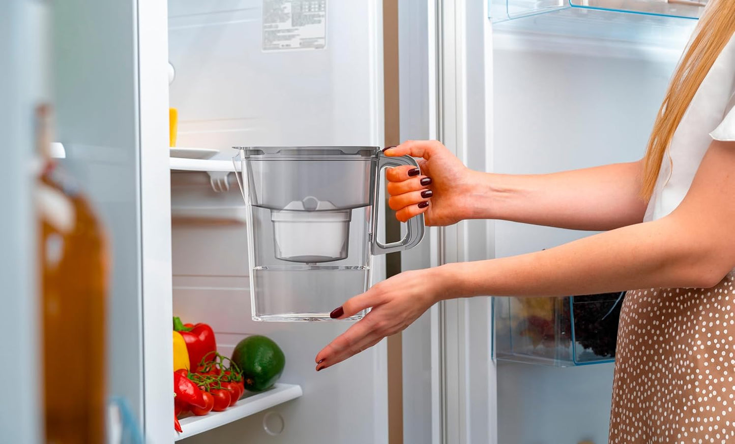 AQUAPHOR Water Filter Jug Compact with 1 X Maxfor+ Filter - 2.4L Capacity - Grey