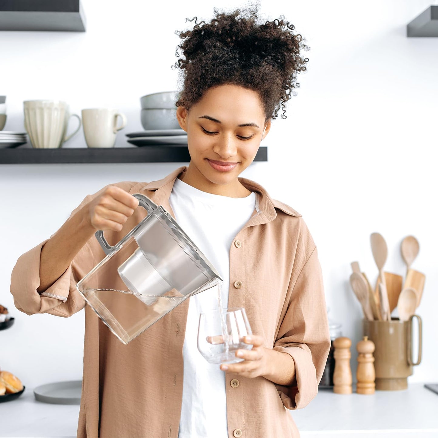 AQUAPHOR Water Filter Jug Compact with 1 X Maxfor+ Filter - 2.4L Capacity - Grey