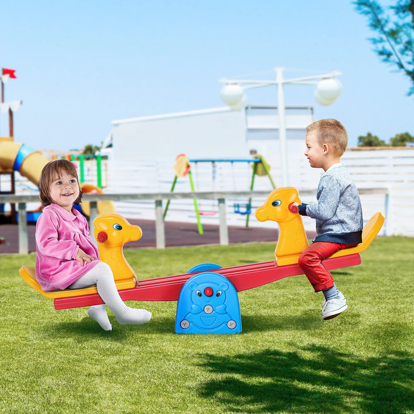HOMCOM Kids Seesaw Safe Teeter Totter 2 Seats with Easy-Grip Handles, Safe, Indoor Outdoor Equipment, for 1-4 Years