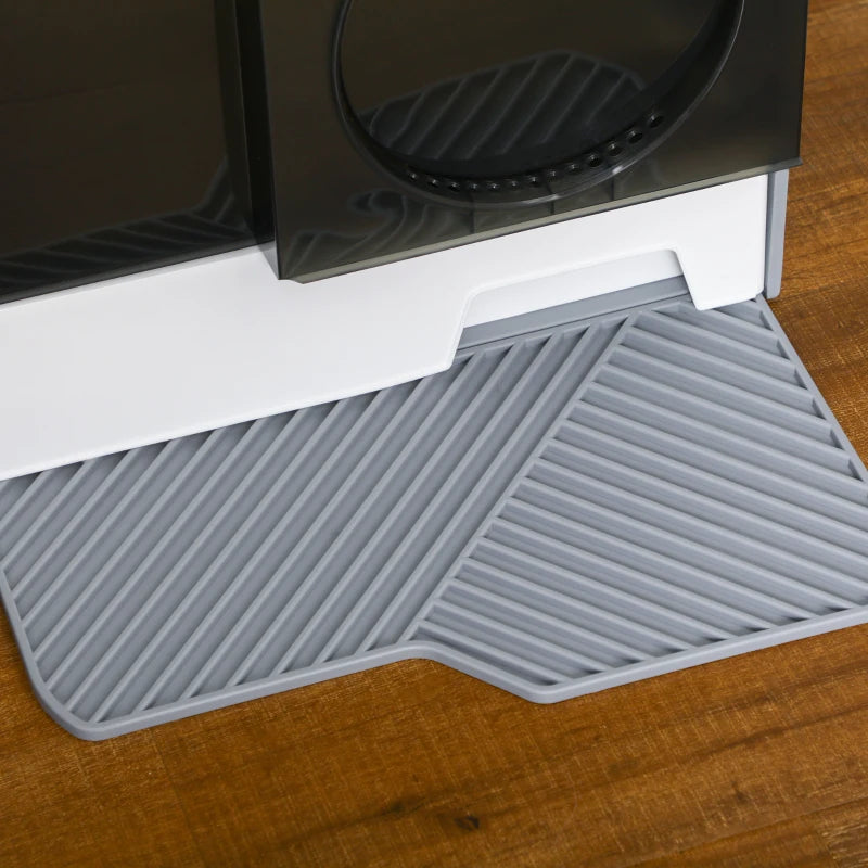 Efficient PawHut cat litter box for freshness