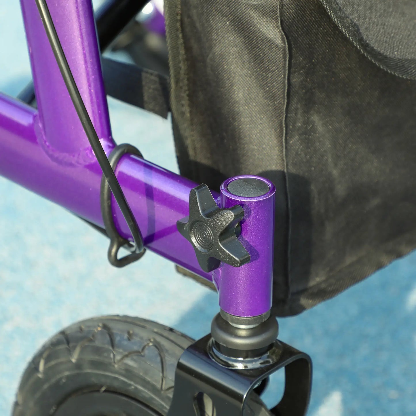 HOMCOM 4 Wheeled Folding Rollator Walker with Seat, Backrest, Lightweight Walking Frame with Dual Brakes, Adjustable Handle Height, Purple