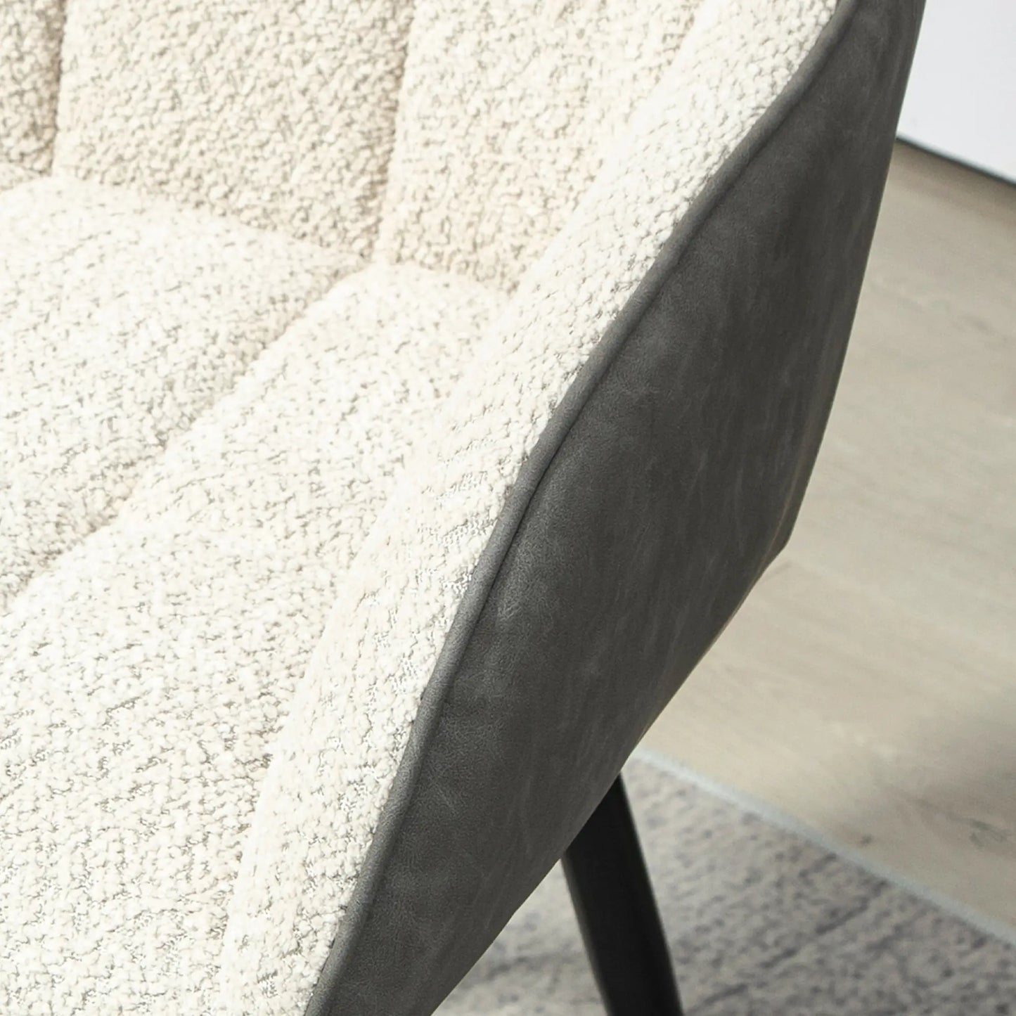 HOMCOM Accent Chair with Foot Pads, Upholstered Armchair with Chenille Fabric Front and PU Back, for Living Room Bedroom, Cream White