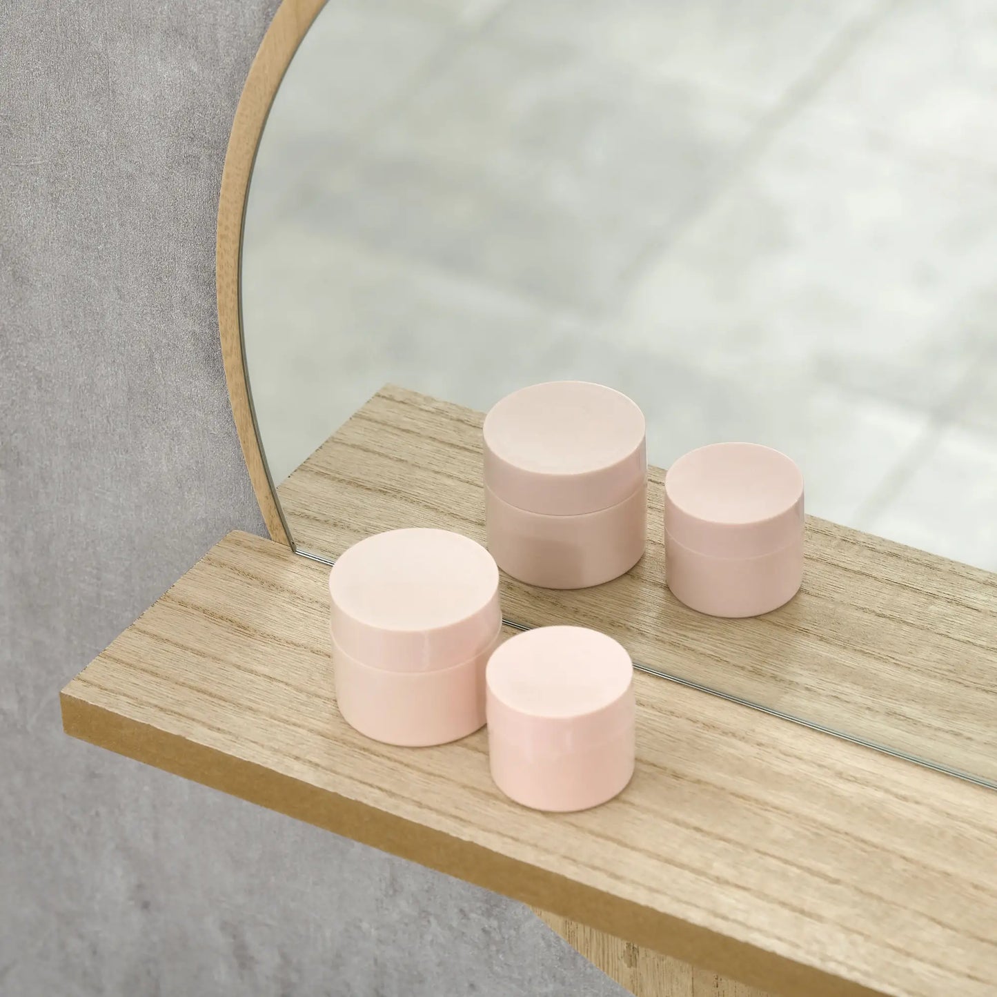 kleankin 45cm Round Home Bathroom Mirror, with Shelf - Natural Wood Effect