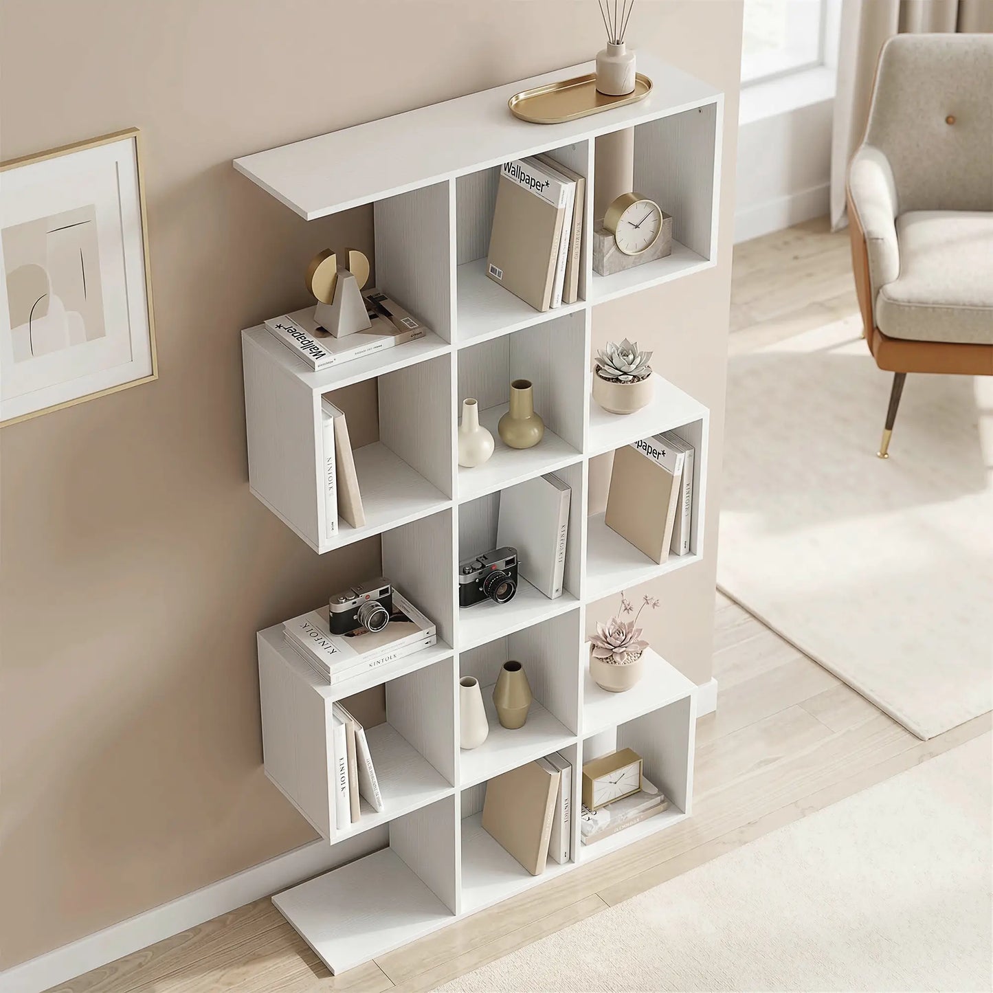 HOMCOM 5-Tier Bookshelf, S Shaped Geometric Bookcase with 15 Compartments, White Wood Effect