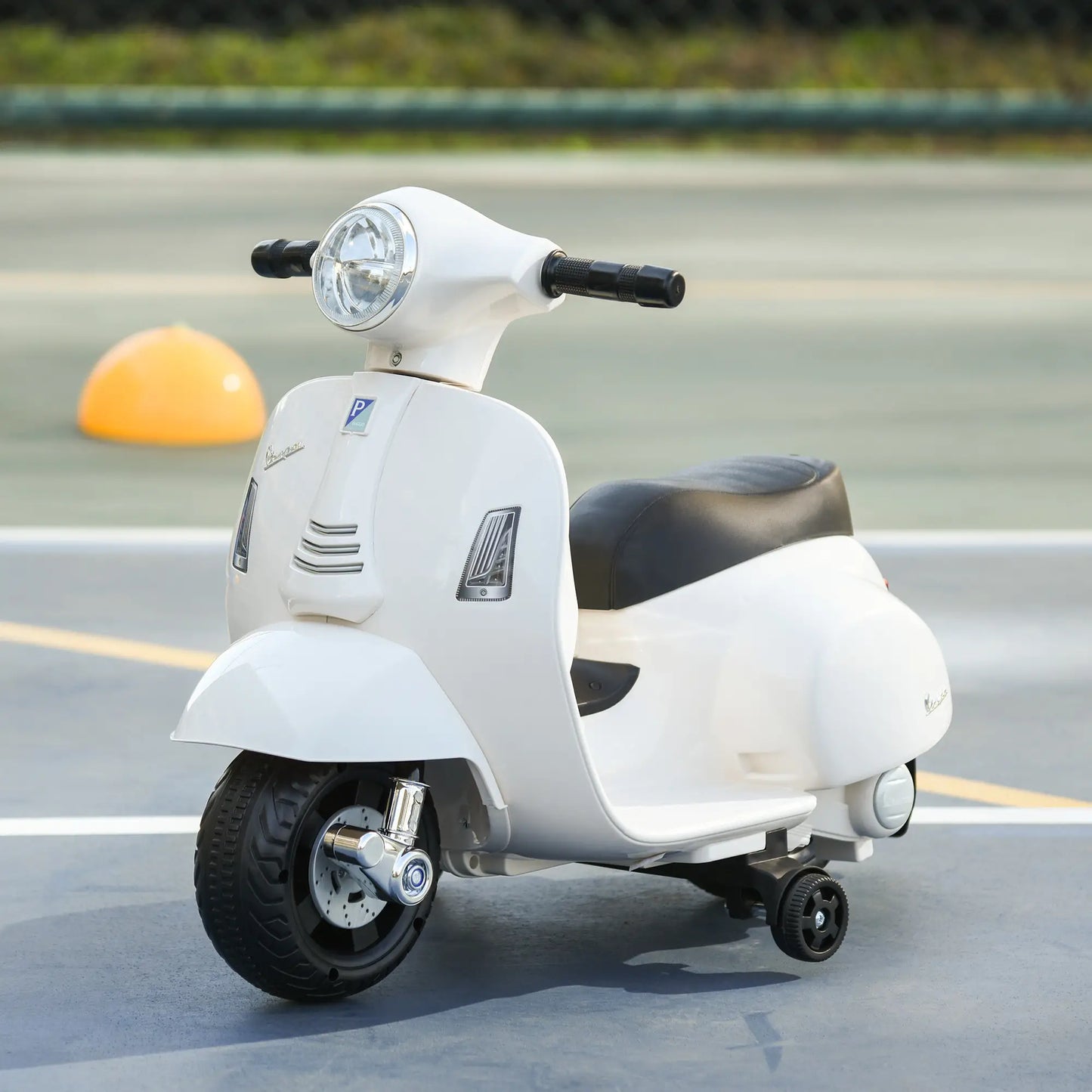 HOMCOM Vespa Licensed 6V Kids Electric Motorbike Ride On Motorcycle Battery Powered for 18-36 Months White