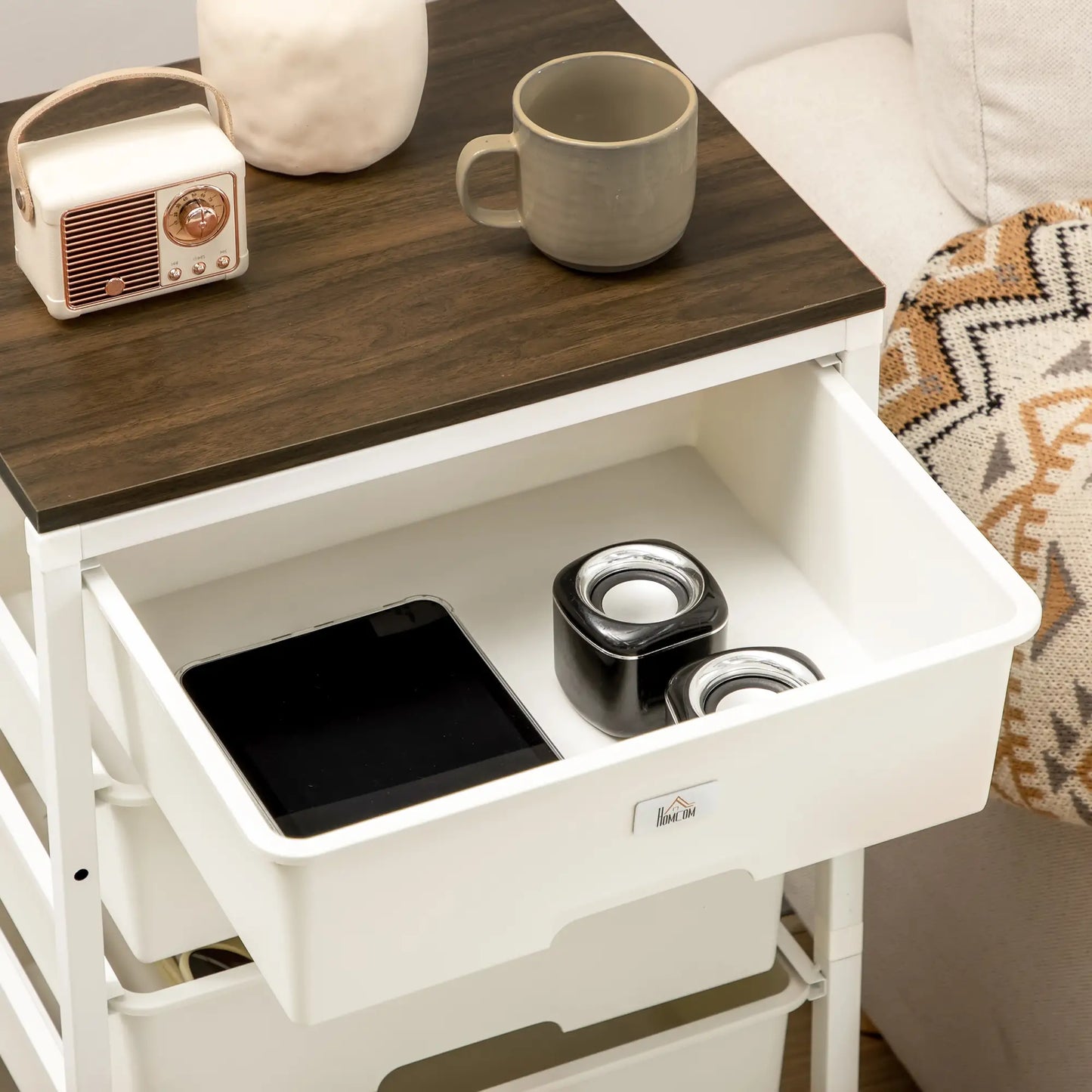 HOMCOM Bedroom Chest of Drawers, 6-Drawer Dresser, Tall Storage Drawer Unit with Steel Frame, White