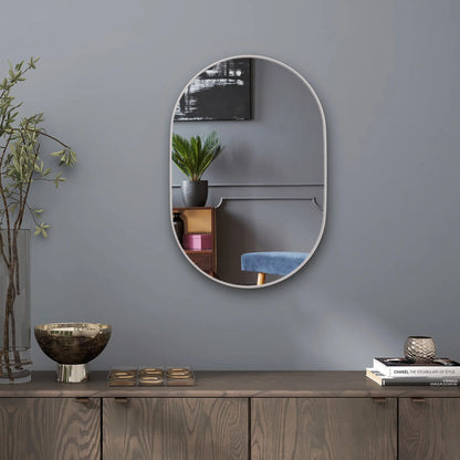HOMCOM 60cm Round HD Tempered Glass Bathroom Mirror - Silver Tone