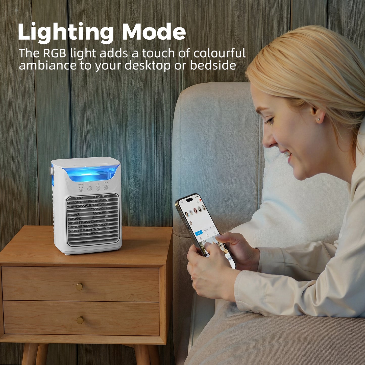 HOMCOM Mini Desk Fan with Adjustable Head, 3-Speed Small Fan & 700ml Water Tank, White