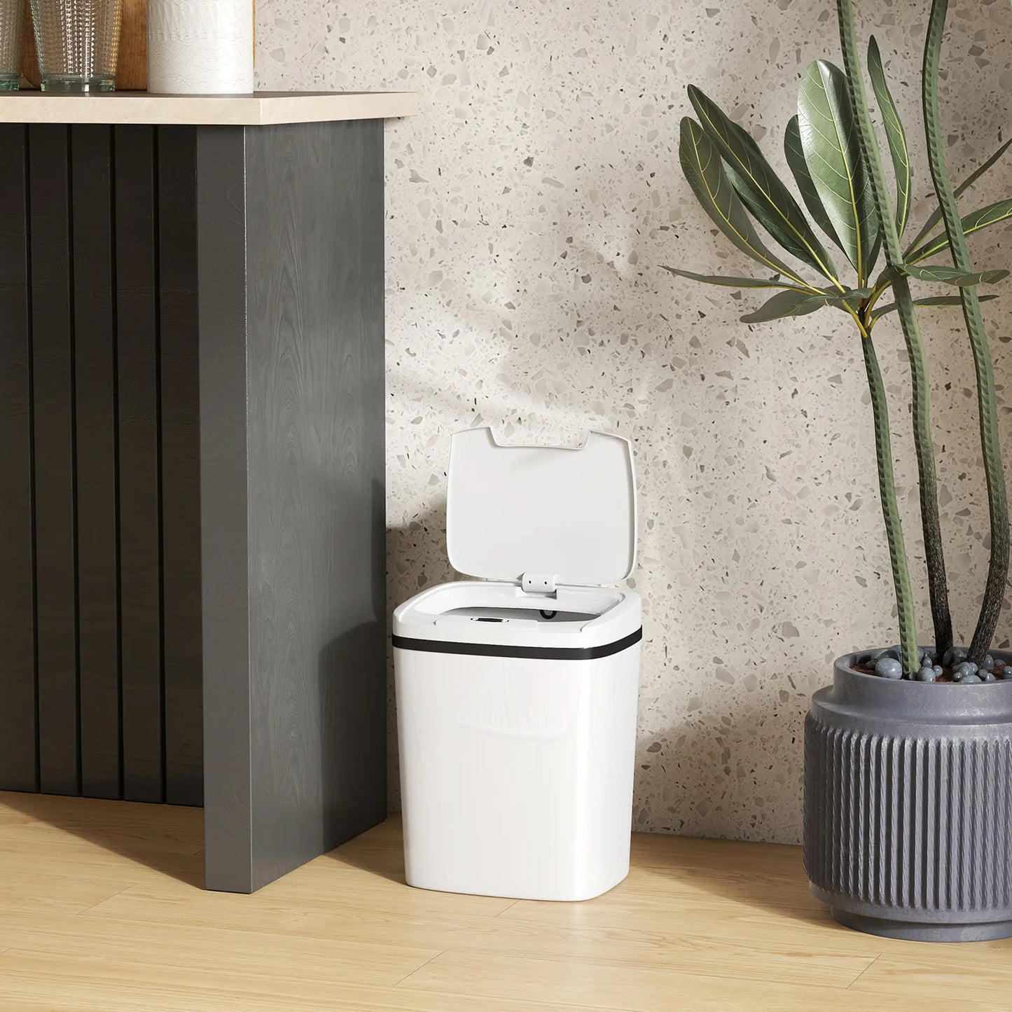 HOMCOM 15L Sensor Bin, Automatic Touchless Kitchen Bin, Easy Clean, Battery Operated for Home Office, White