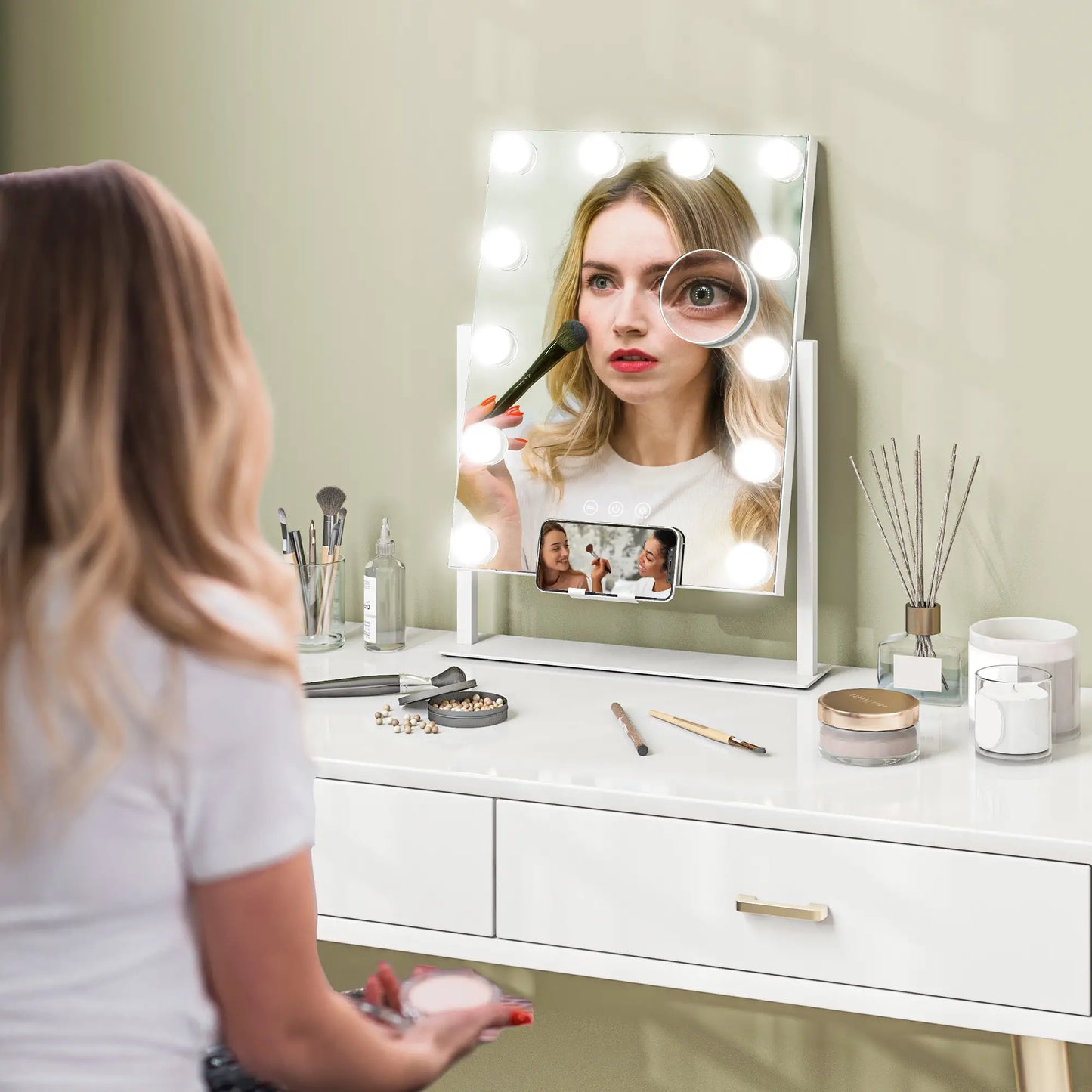 HOMCOM 12 LED Bulb Dressing Table Tabletop Makeup Mirror, with Adjustable Settings