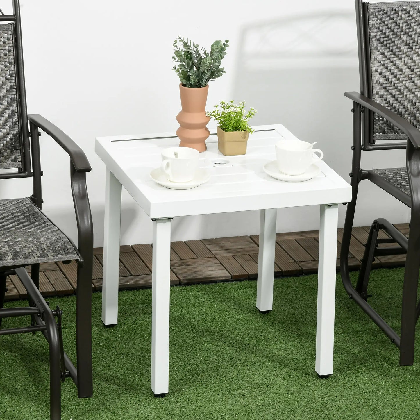 Outsunny Garden Side Table End Table Patio Coffee Table with Umbrella Hole, Steel Frame, White