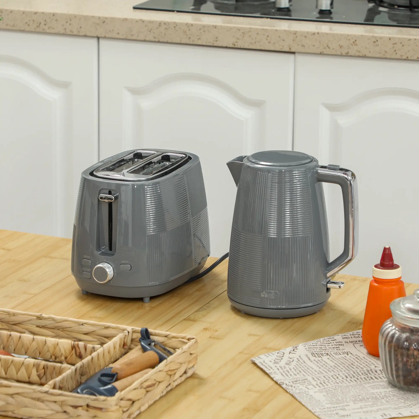 HOMCOM Fast Boil Kettle and 2 Slice Toaster Kitchen Set, 1.7L 3000W with 7 Level Browning Controls, Grey