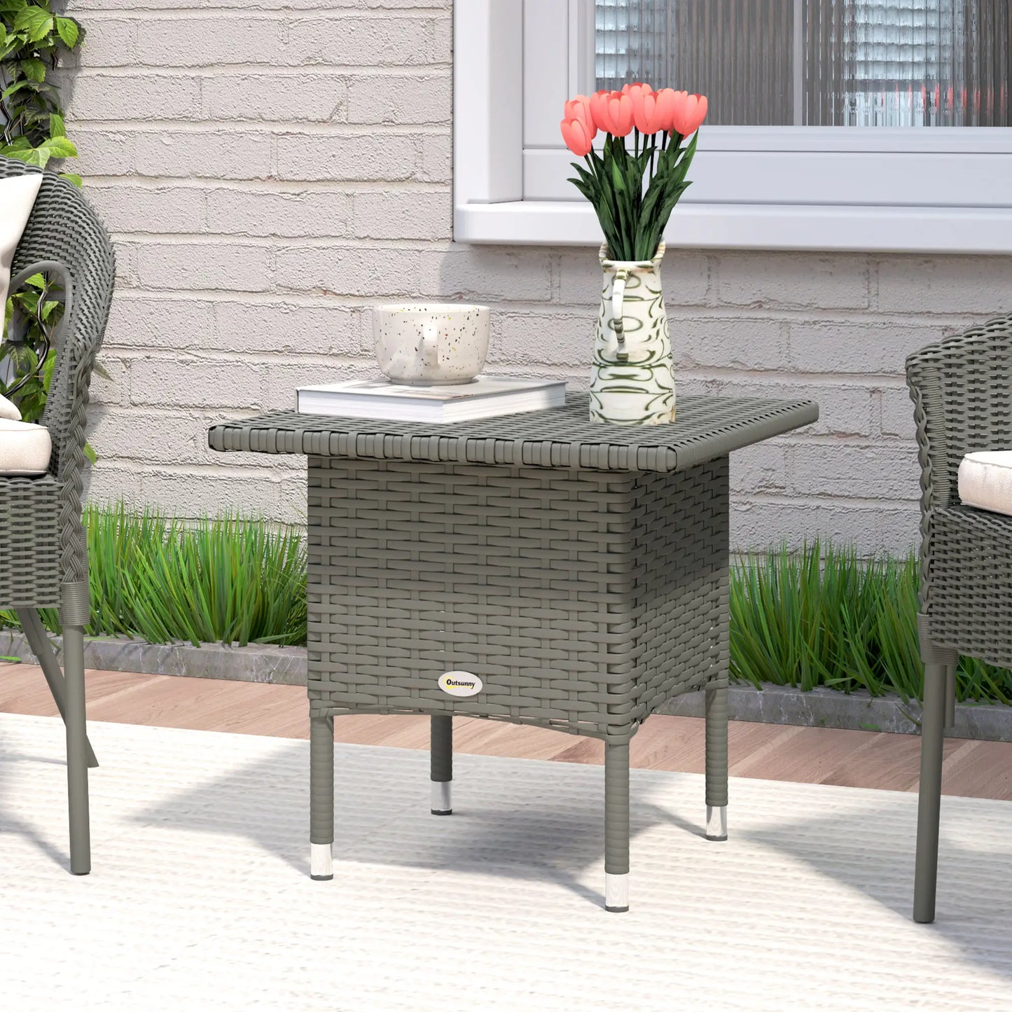 Outsunny Outdoor Coffee Rattan Side Table with Plastic Board Under the Full Woven Table Top for Patio, Garden, Grey